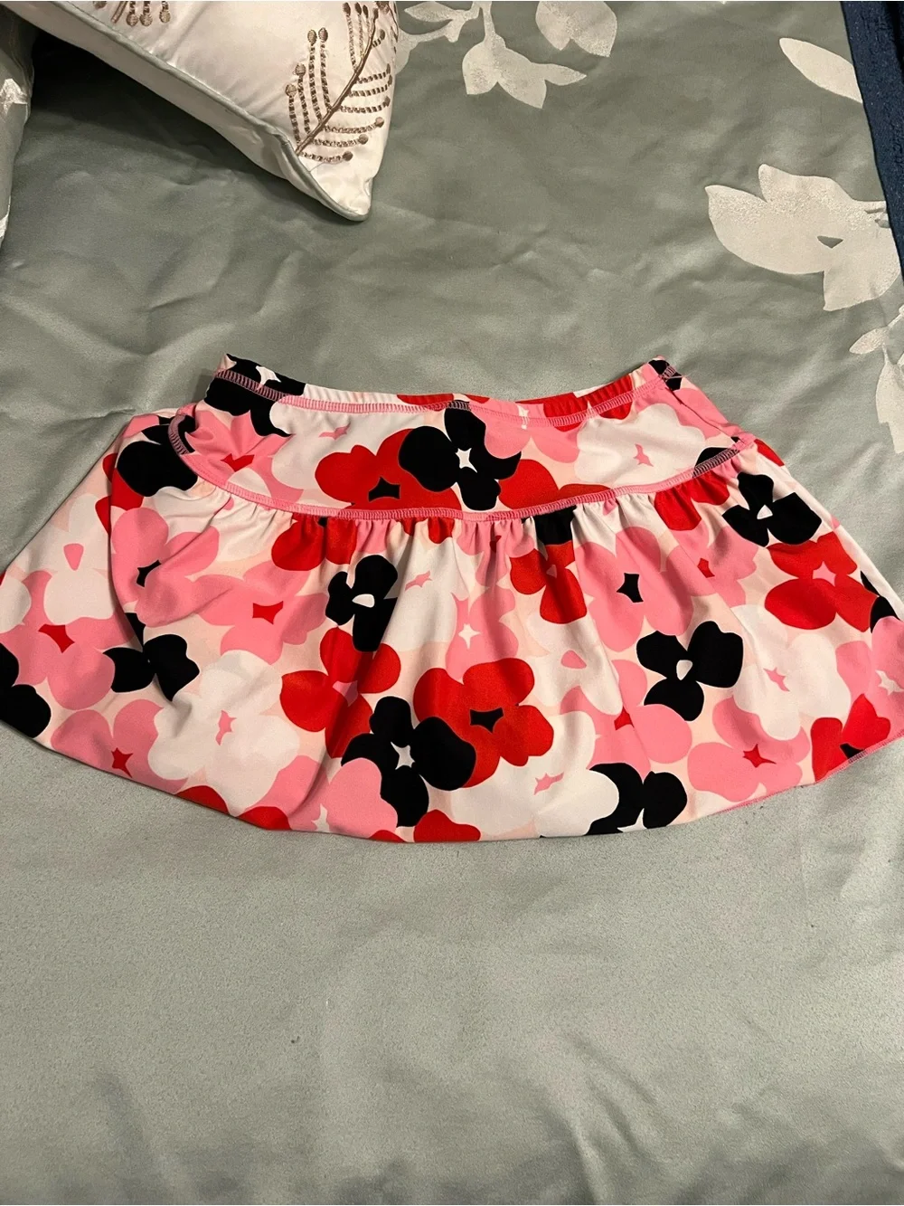 Coolibar Pink and Coral Floral Wavecatcher Swim Skort girls Medium